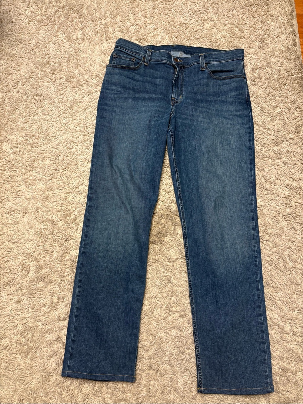 L.L. Bean Men's Straight-Leg Dark Blue Jeans